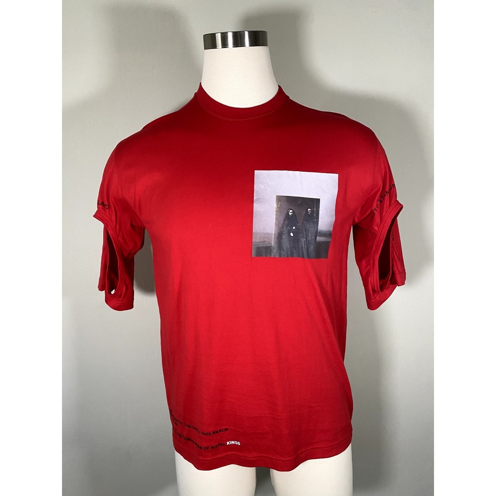 Authentic Burberry Red Men's XS t-shirt occult